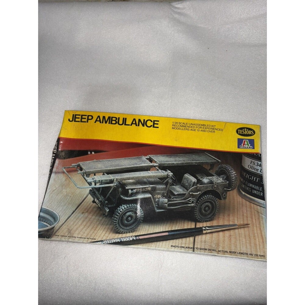 Testors Italeri 776 Jeep Ambulance 1/35 Scale Model Kit 1:35